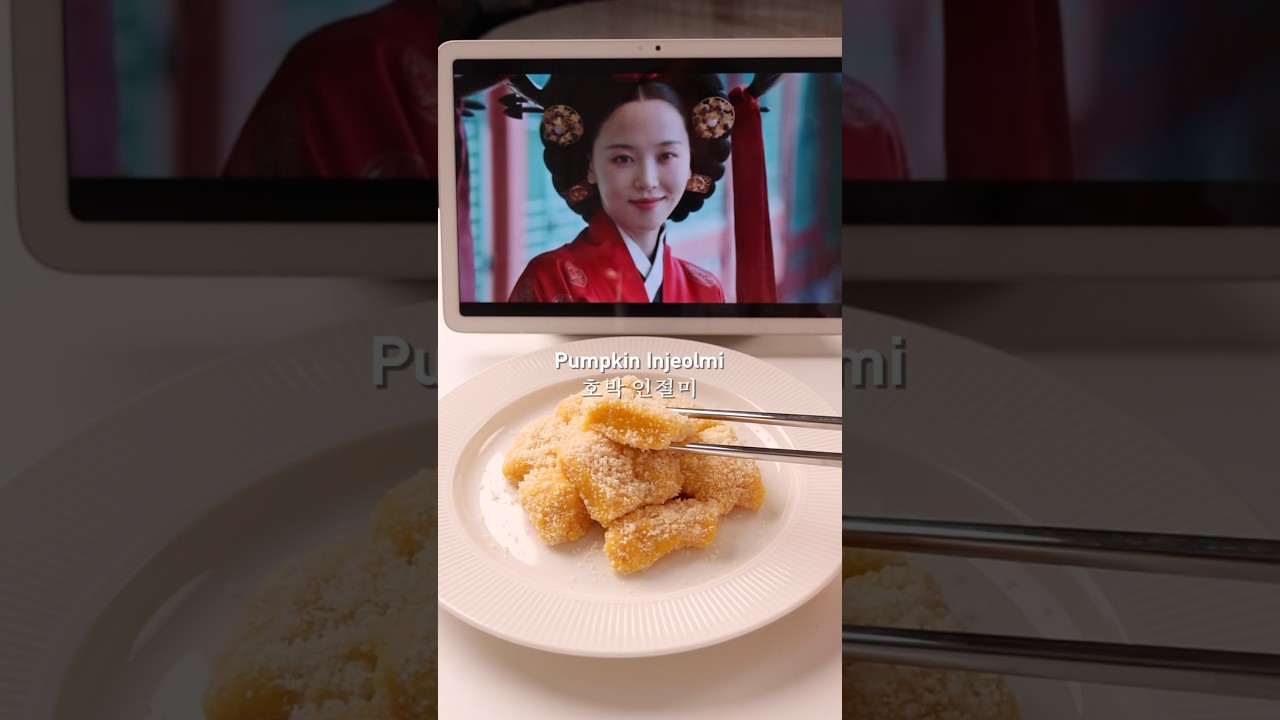 Pumpkin Injeolmi Tteok