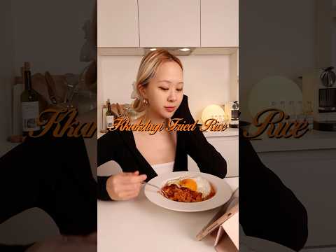 What Koreans Really Eat At Home. Kkakdugi kimchi fried rice