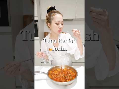 $3 Korean Budget Meal. Braised radish with tuna. 참치무조림