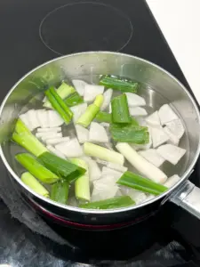 eomuk tang