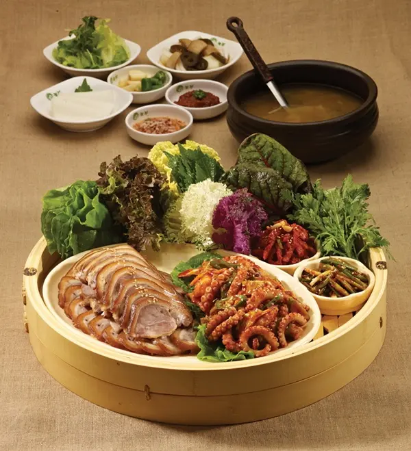 Cola Bossam: Easy Korean Bossam Kimchi with Coke Cola Bossam: Easy Korean Bossam Kimchi with Coke
