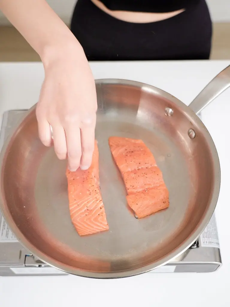 salmon pot rice