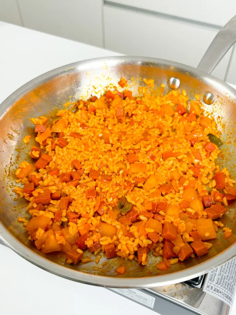 kkakdugi kimchi fried rice