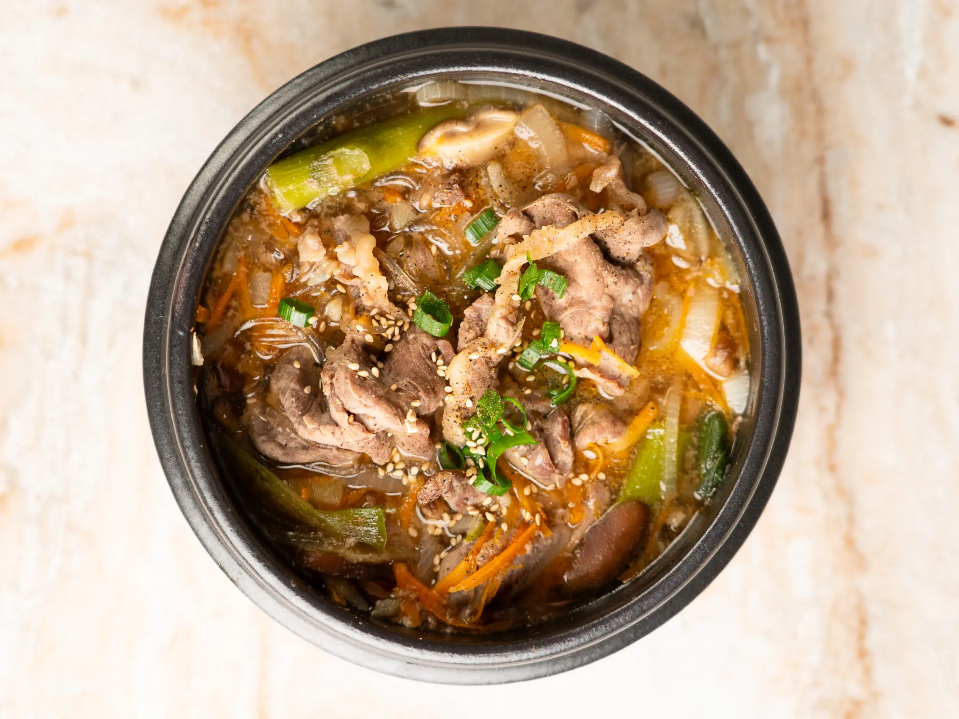 Quick Ttukbaegi Beef Bulgogi. No Marinating Required! ttukbaegi bulgogi