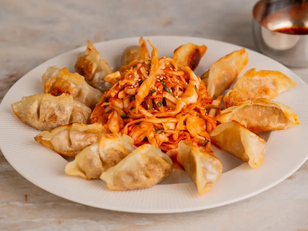 bibim mandu salad