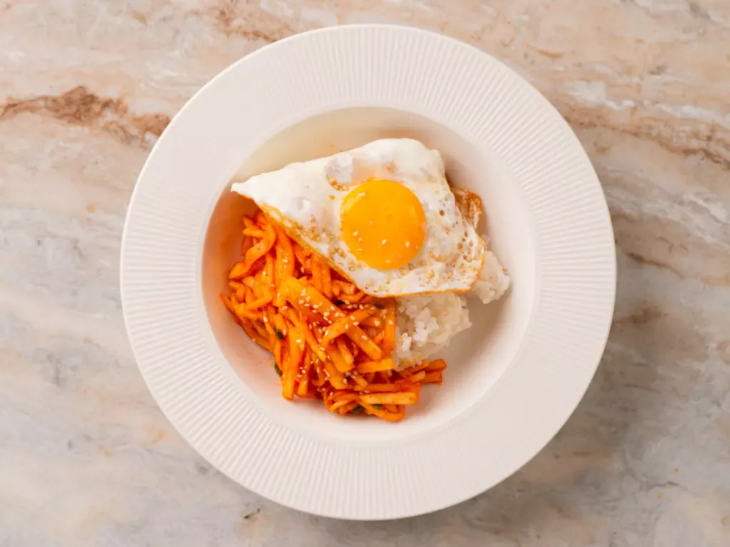 Musaengchae Bibimbap - Korean Spicy Radish Salad musaengchae