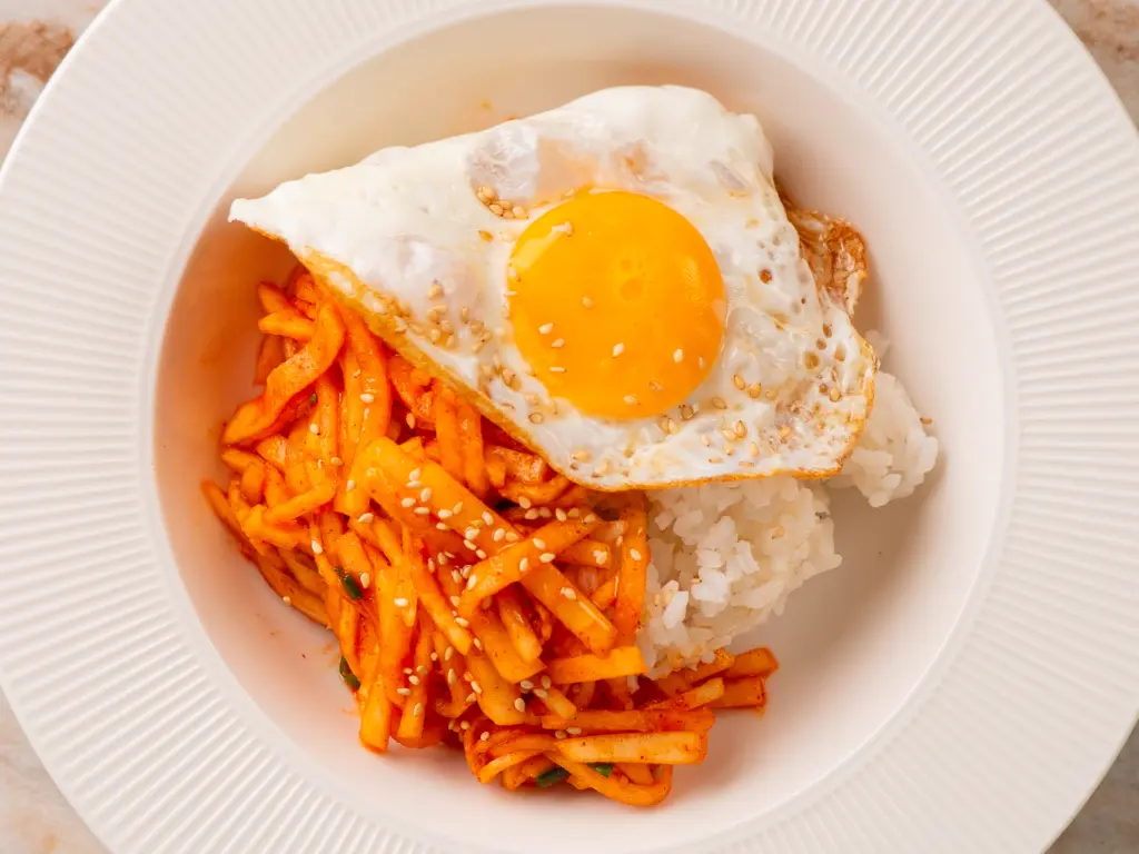 Musaengchae Bibimbap - Korean Spicy Radish Salad musaengchae