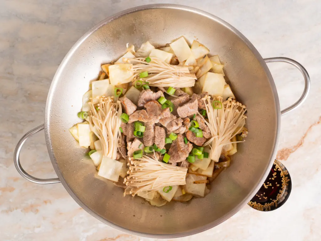 Steamed Pork with Cabbage - Weight Loss Korean Hot Pot steamed pork