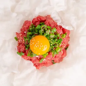 Yukhoe with Rice Paper Chips - Easy Korean Beef Tartare yukhoe