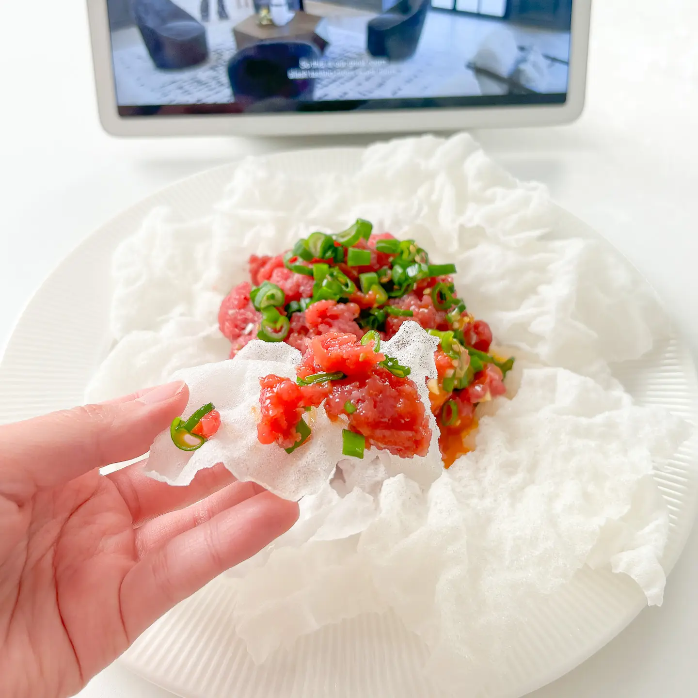 Yukhoe with Rice Paper Chips - Easy Korean Beef Tartare yukhoe
