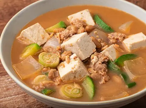 10 Must Try Jjigae: Best Korean Stew 10 Must Try Jjigae: Best Korean Stew