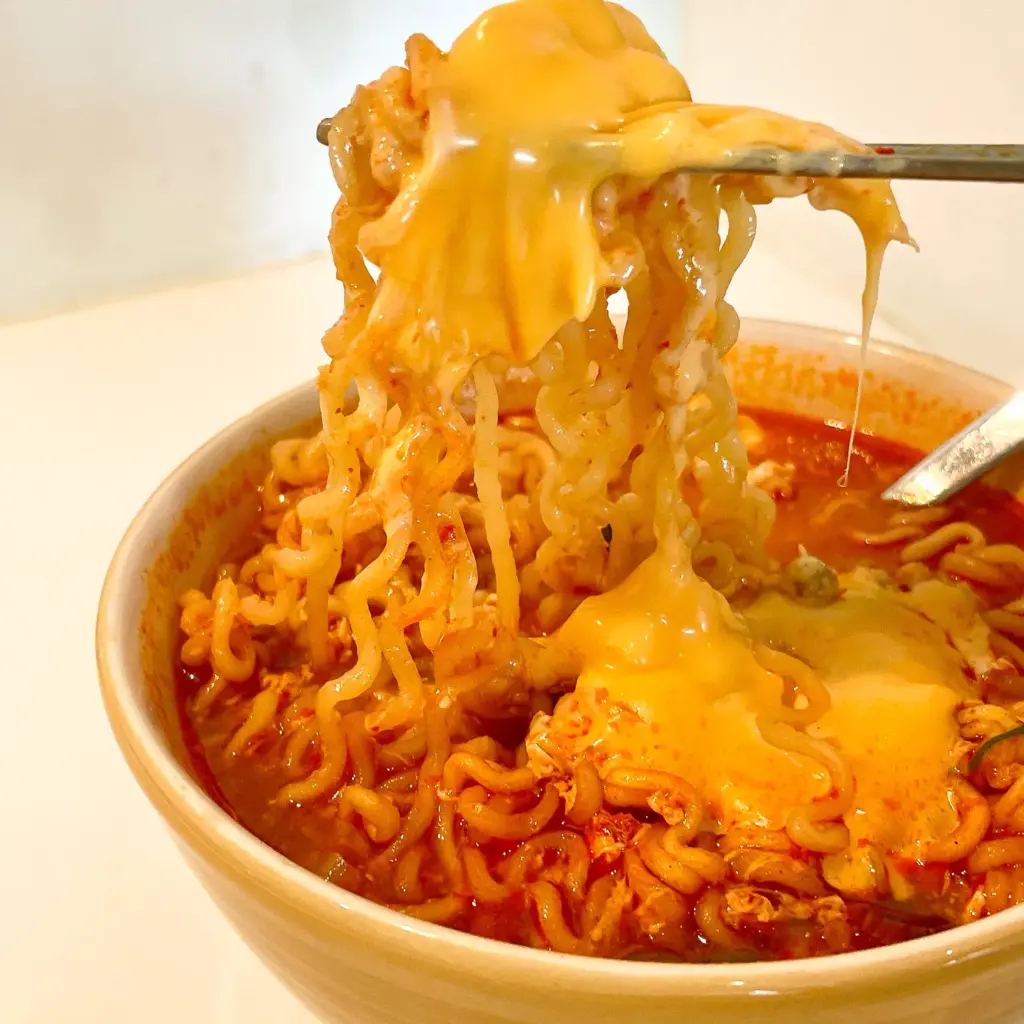 Best 10 Kimchi Pairing Foods That Go Perfectly with Kimchi Korean ramen