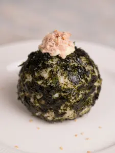 kimchi tuna jumeokbap