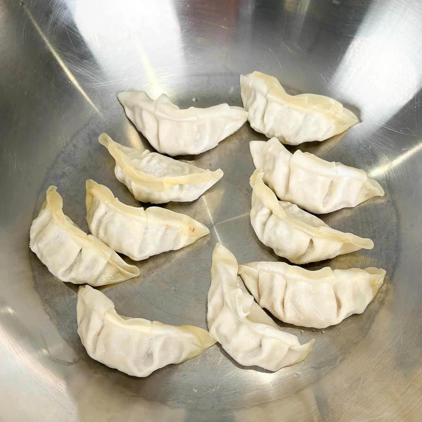 Yangnyeom Mandu - Sweet and Spicy Korean Gyoza yangnyeom mandu