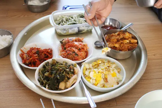 Easy Korean Egg Rice: 3 Minute Ganjang Gyeran Bap Easy Korean Egg Rice: 3 Minute Ganjang Gyeran Bap