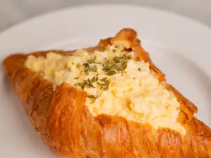 egg salad sandwich, egg mayo