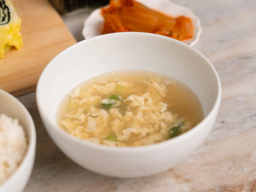 gyeran bapsang, gyeran guk, egg drop soup