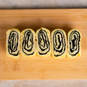 gyeran bapsang, gyeran mari, egg roll