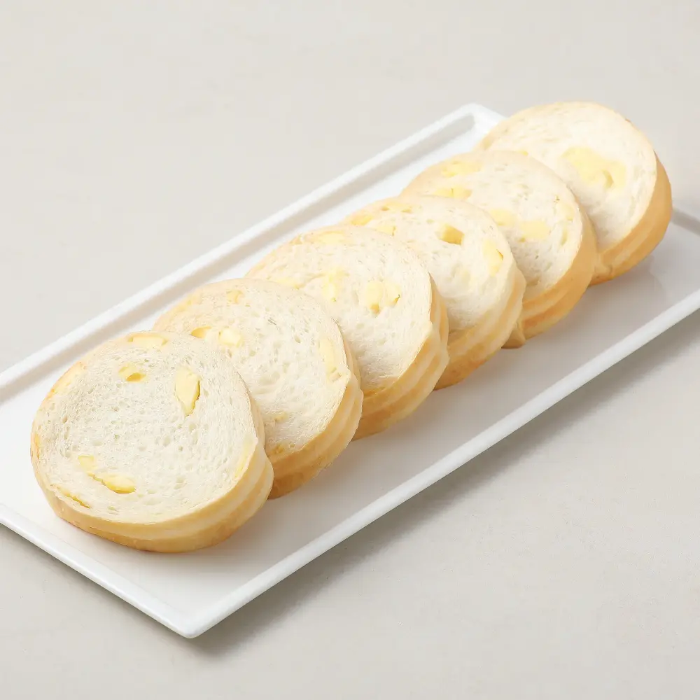 pizza bread, paris baguette