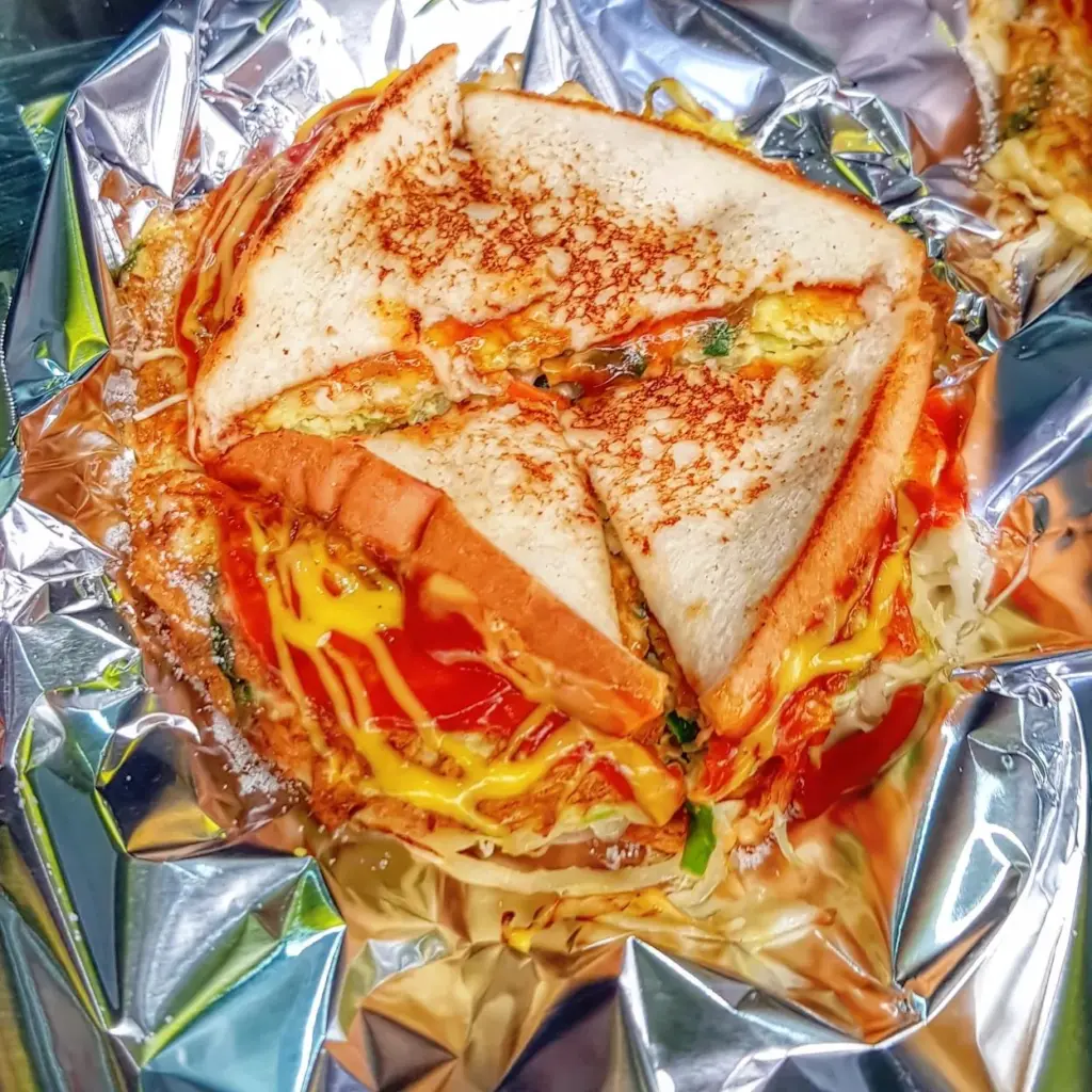 Gyeran Bapsang: Easy Korean Home Meal with Eggs (Egg Rice, Egg Soup, Egg Roll) Gyeran Bapsang: Easy Korean Home Meal with Eggs (Egg Rice, Egg Soup, Egg Roll)