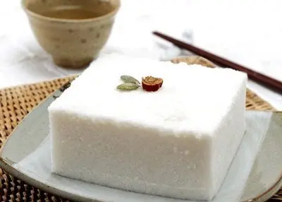 Best 10 Korean Rice Cakes (Tteok) You Must Try