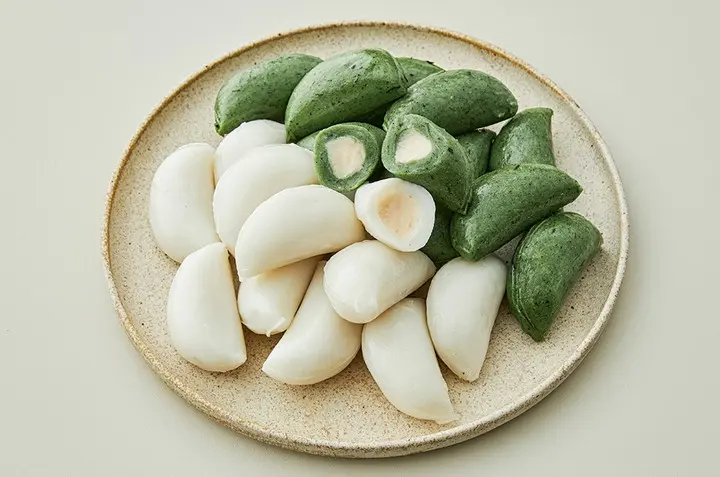 Best 10 Korean Rice Cakes (Tteok) You Must Try