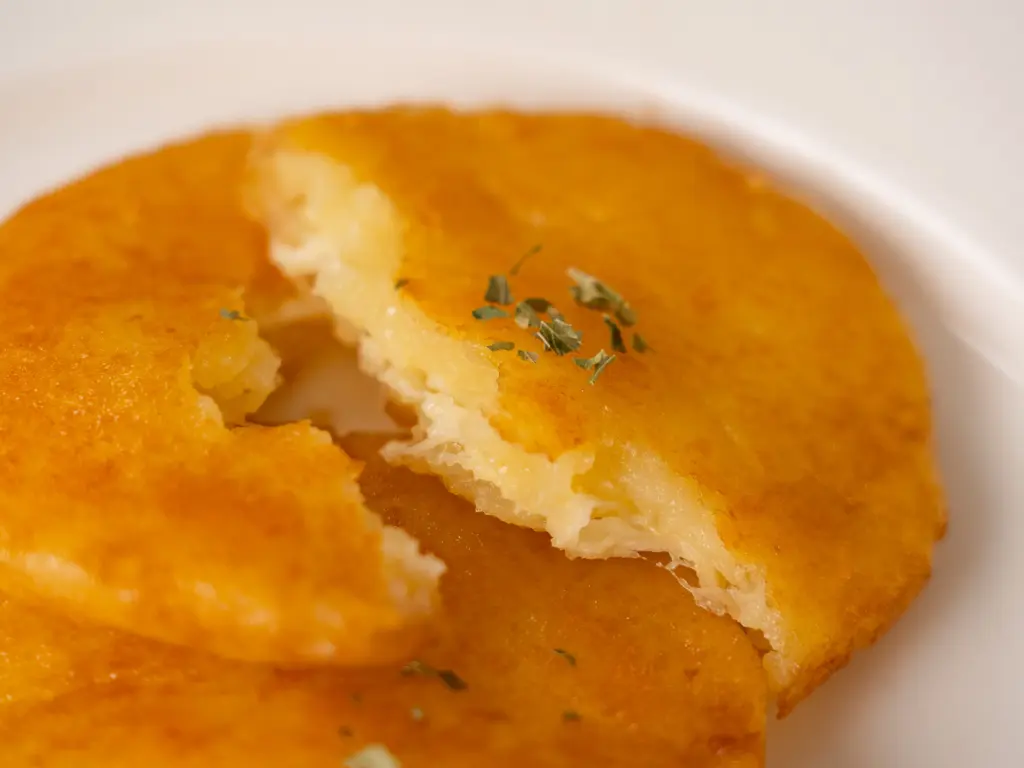 Viral Cheese Potato Hotteok: Easy Sweet Korean Pancake Hotteok