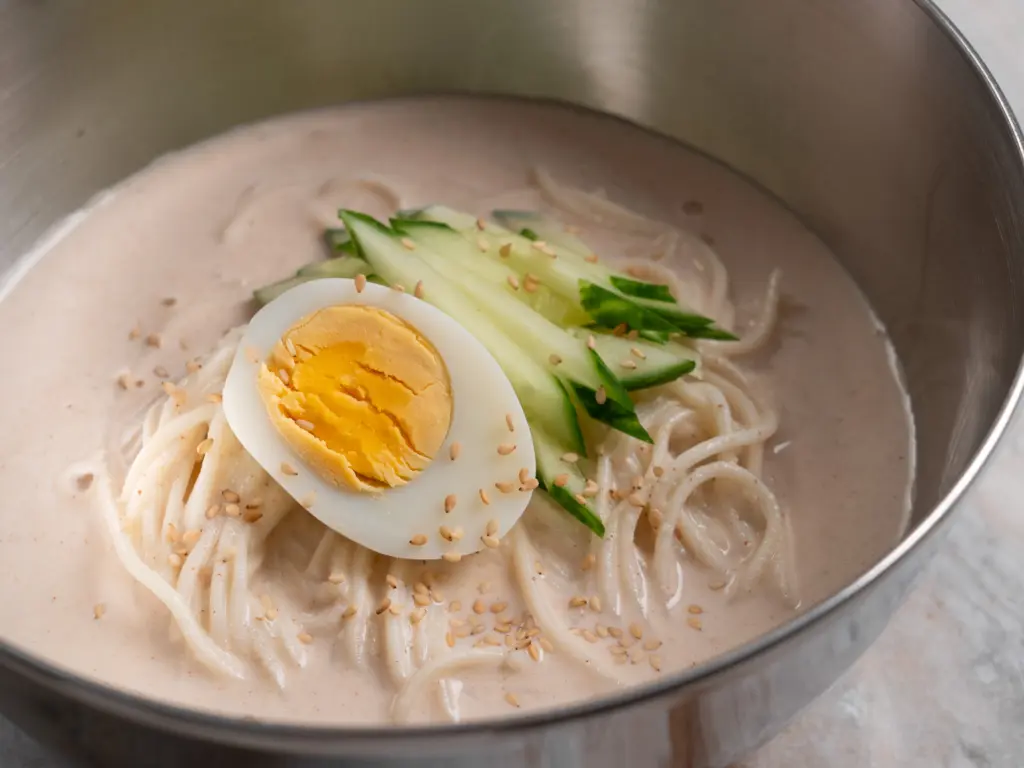 10-Min Tofu Kongguksu | Easy Vegan Korean Cold Noodles in Soy Milk tofu kongguksu