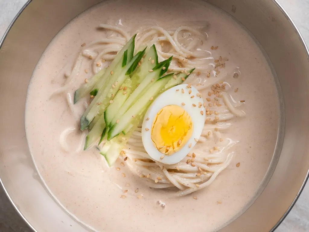 10-Min Tofu Kongguksu | Easy Vegan Korean Cold Noodles in Soy Milk 10-Min Tofu Kongguksu | Easy Vegan Korean Cold Noodles in Soy Milk