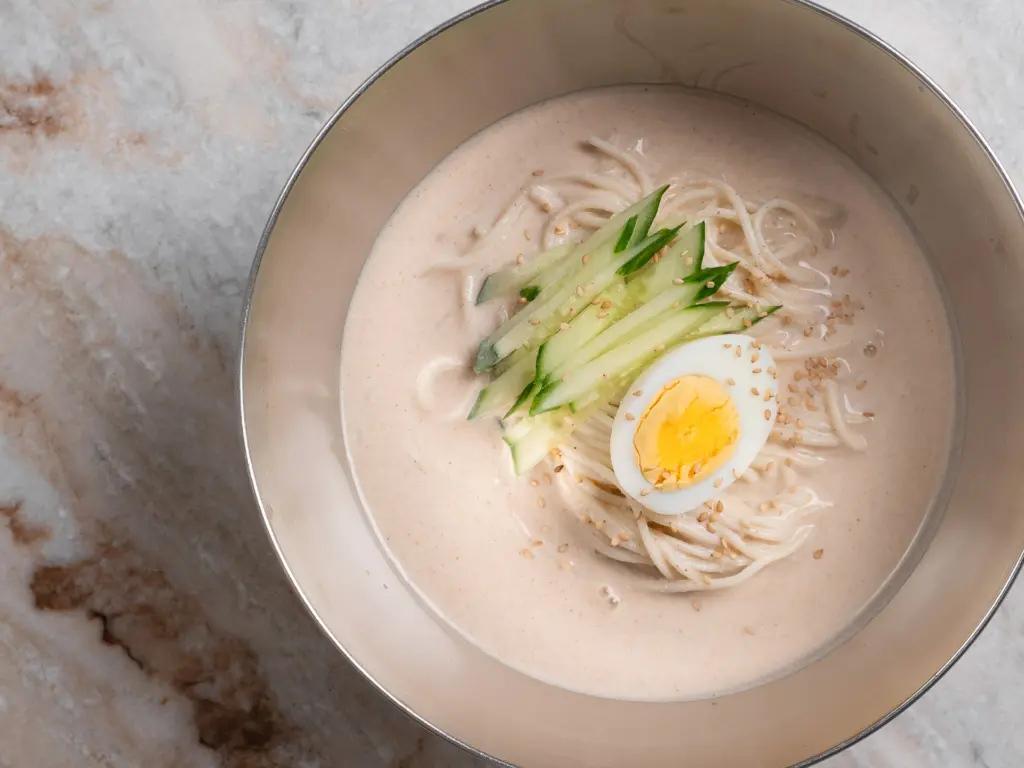 Korean Food in KPop Demon Hunters tofu kongguksu