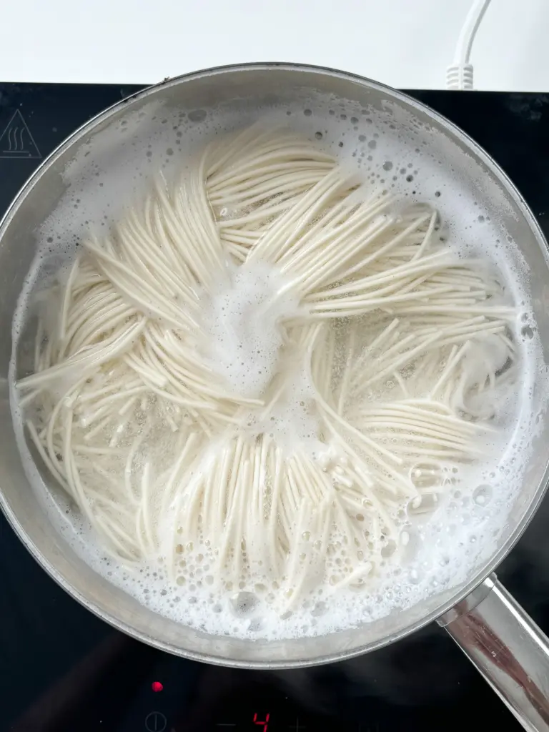 tofu kongguksu