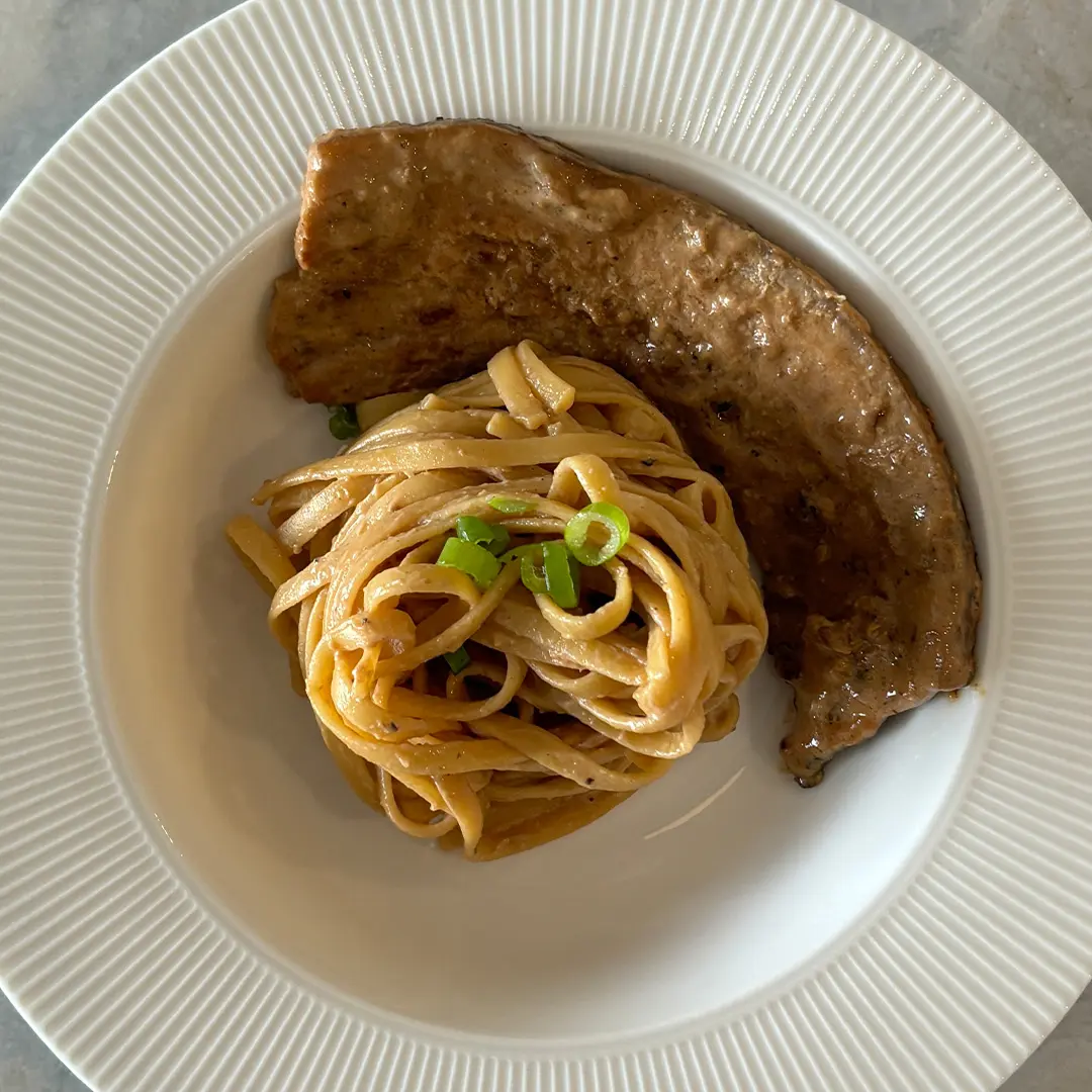 Creamy Doenjang Pasta with Korean BBQ | Easy Korean Soybean Paste Pasta Recipe Creamy doenjang pasta with Korean BBQ