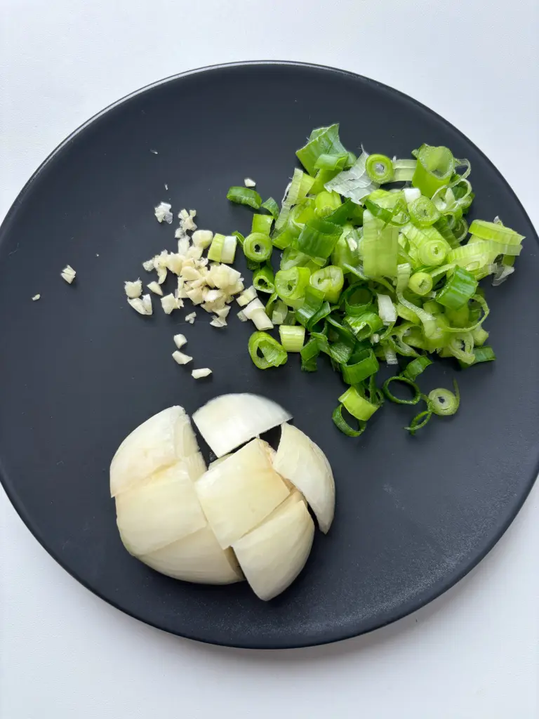 clam spinach doenjang soup