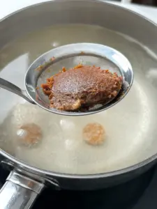 clam spinach doenjang soup