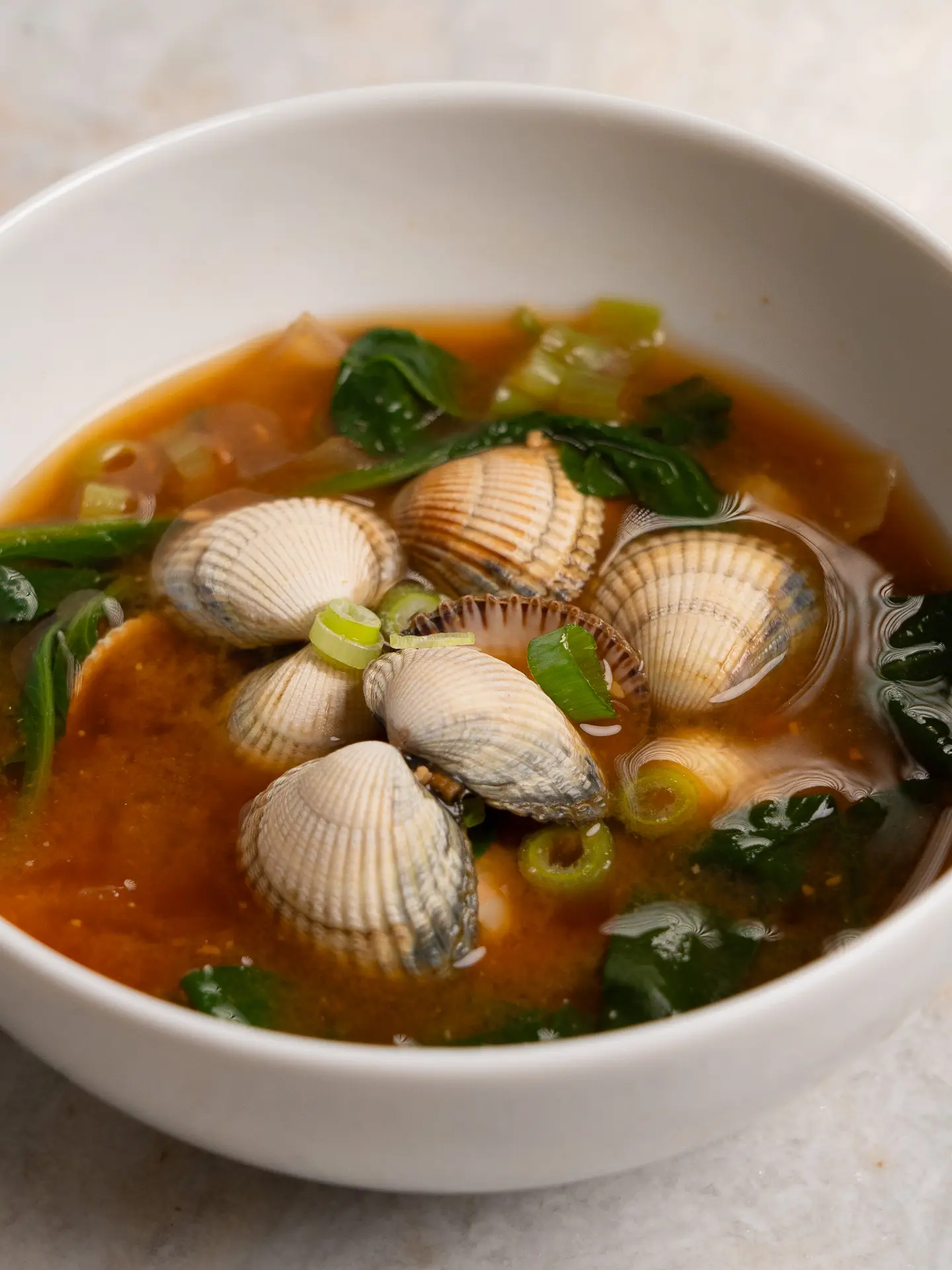 clam spinach doenjang soup