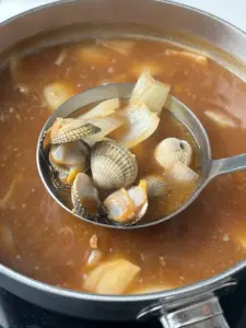 clam spinach doenjang soup