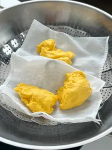 pumpkin injeolmi, hobak tteok