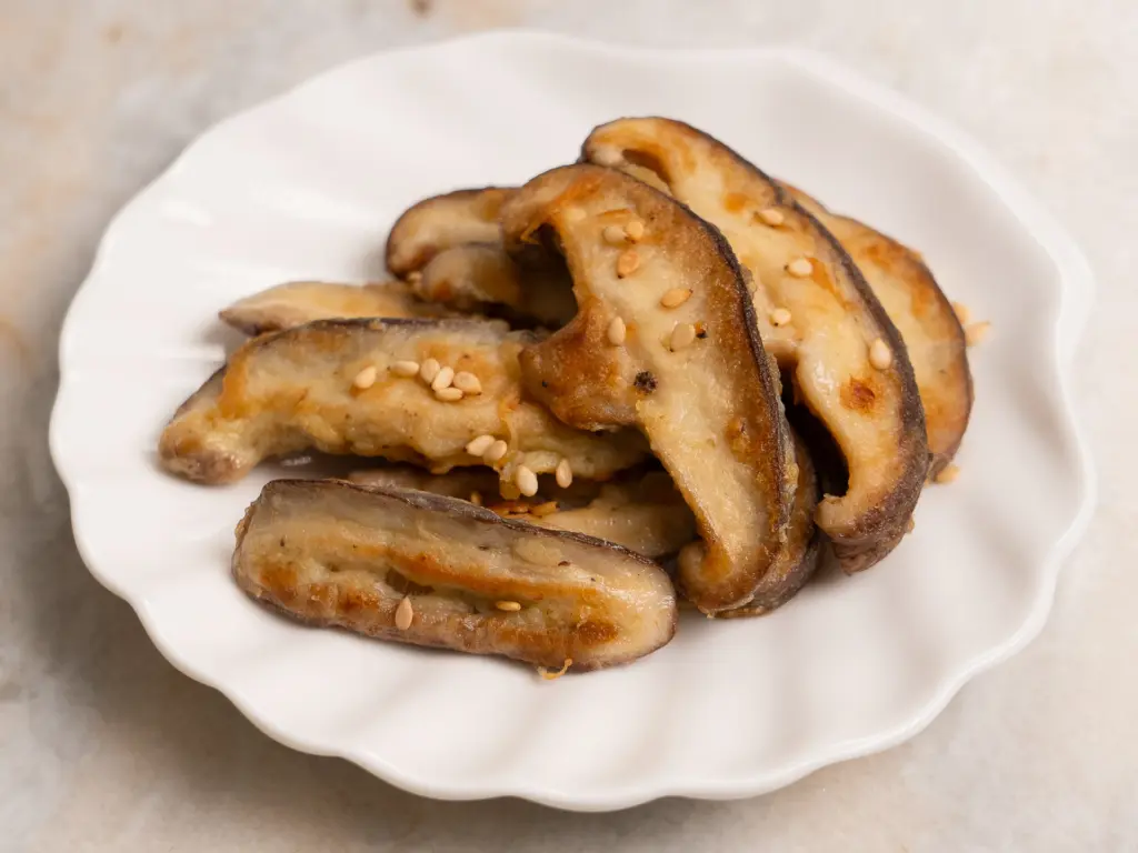 Korean Shiitake Mushroom Banchan: Best Pyogo Beoseot Bokkeum shiitake mushroom banchan, stir fried mushroom