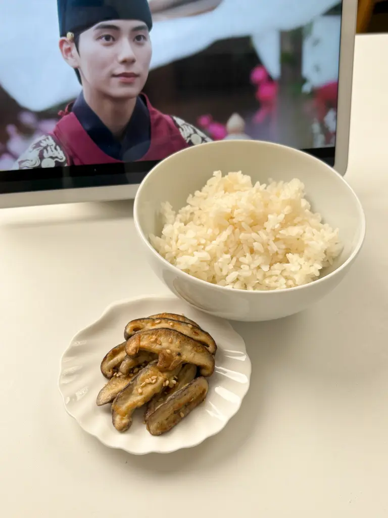 shiitake mushroom banchan, stir fried mushroom
