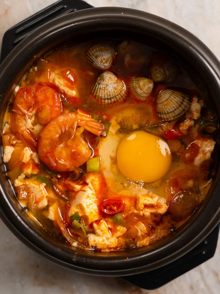 Easy Korean Seafood Sundubu Jjigae with Clams & Shrimp seafood sundubu jjigae recipe