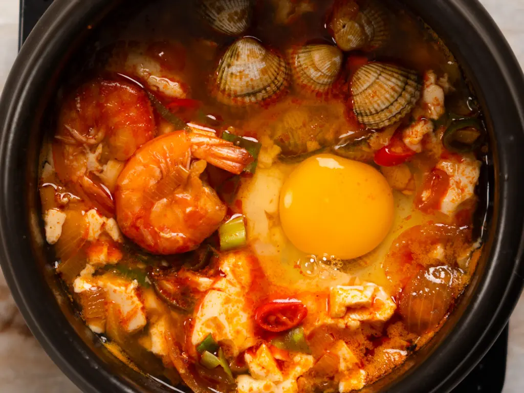 Easy Korean Seafood Sundubu Jjigae with Clams & Shrimp seafood sundubu jjigae recipe
