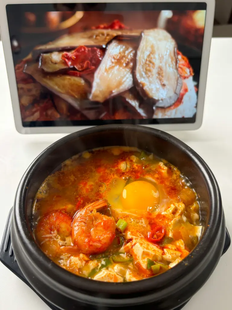 Easy Korean Seafood Sundubu Jjigae with Clams & Shrimp seafood sundubu jjigae recipe