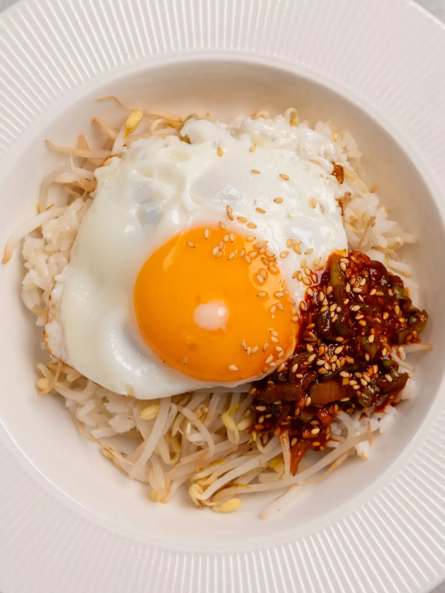 kongnamul bibimbap