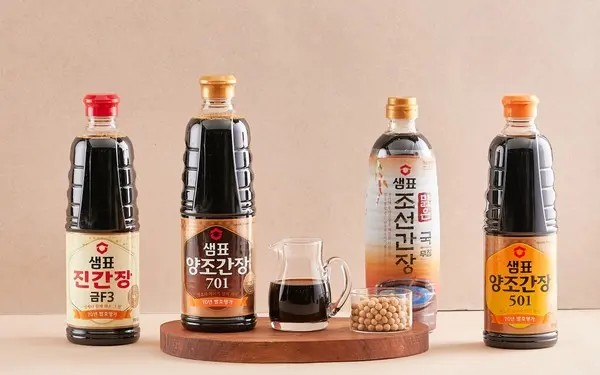 Korean Soy Sauce Guide: Choose the Best Ganjang for Korean Cooking Korean Soy Sauce Guide: Choose the Best Ganjang for Korean Cooking