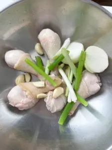 dak gomtang, Korean chicken soup recipe