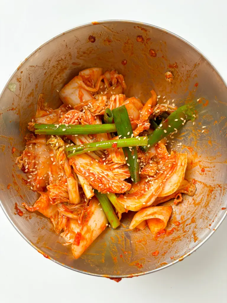 Non-Fermented Geotjeori Kimchi: The Quickest Easy Homemade Cabbage Kimchi geotjeori, fresh kimchi