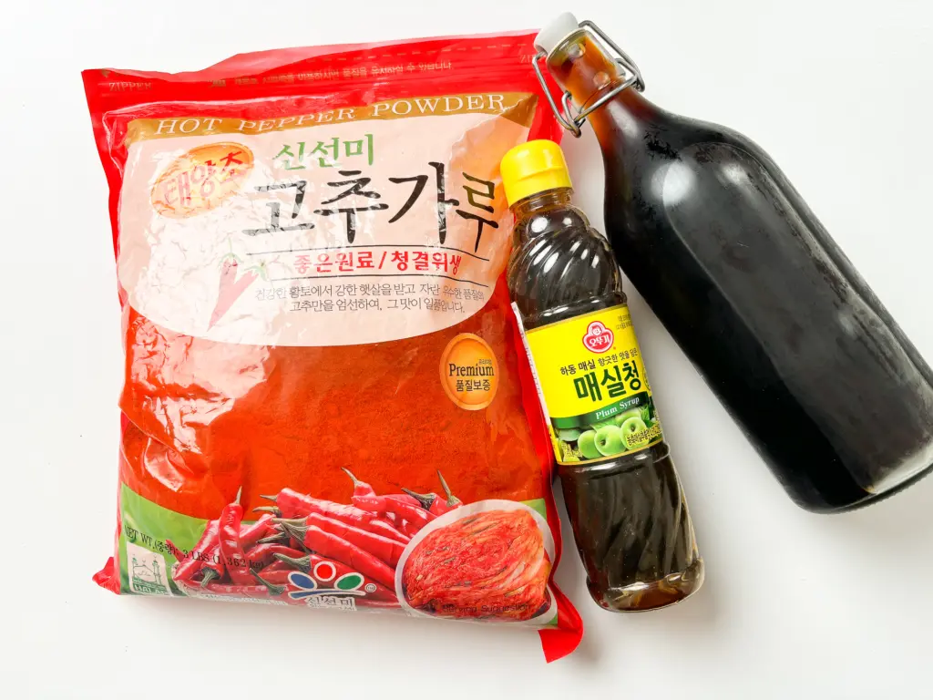 Non-Fermented Geotjeori Kimchi: The Quickest Easy Homemade Cabbage Kimchi geotjeori, fresh kimchi