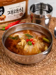 napa cabbage soup, korean soybean paste soup, korean comfort food, doenjang guk