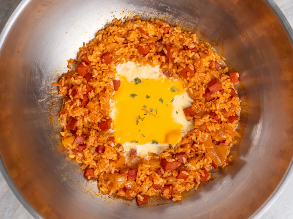 Cream Kimchi Fried Rice: Viral Kimchi Bokkeumbap