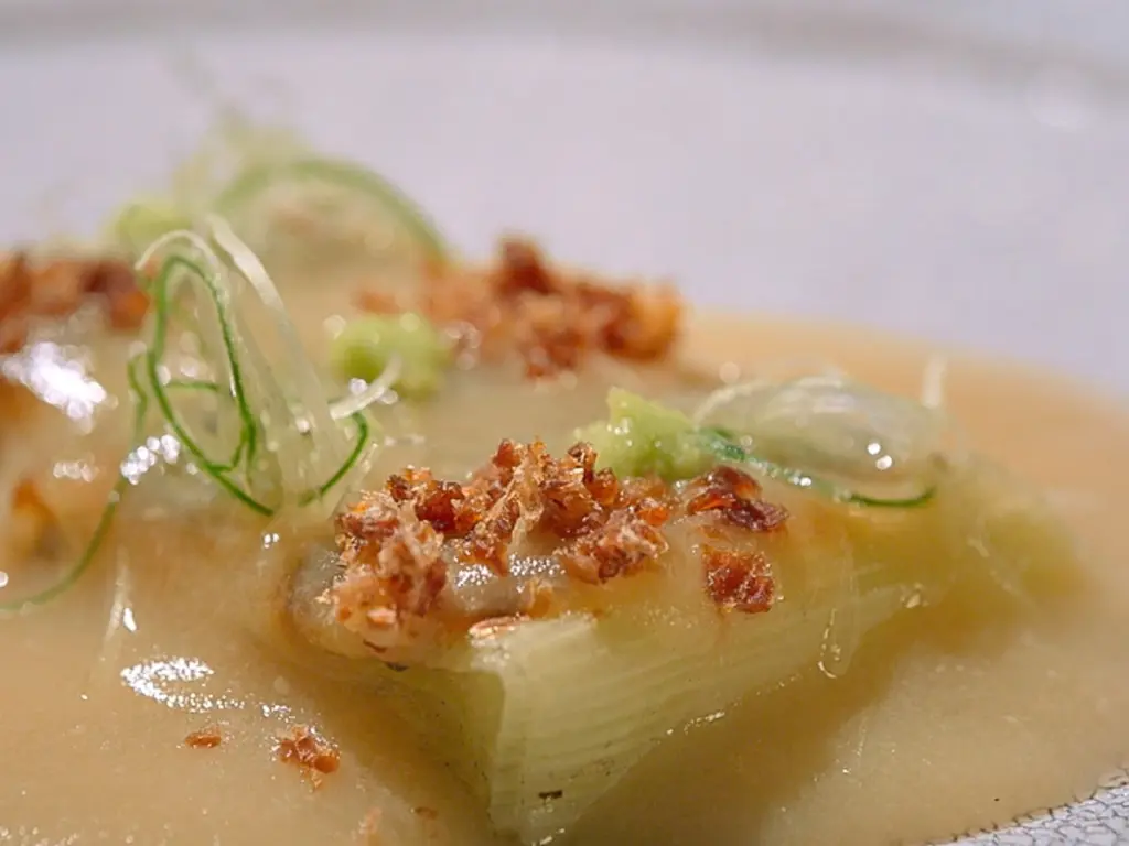 Culinary Class Wars Season 2 Episode 5, Iron Arm's green onion dish